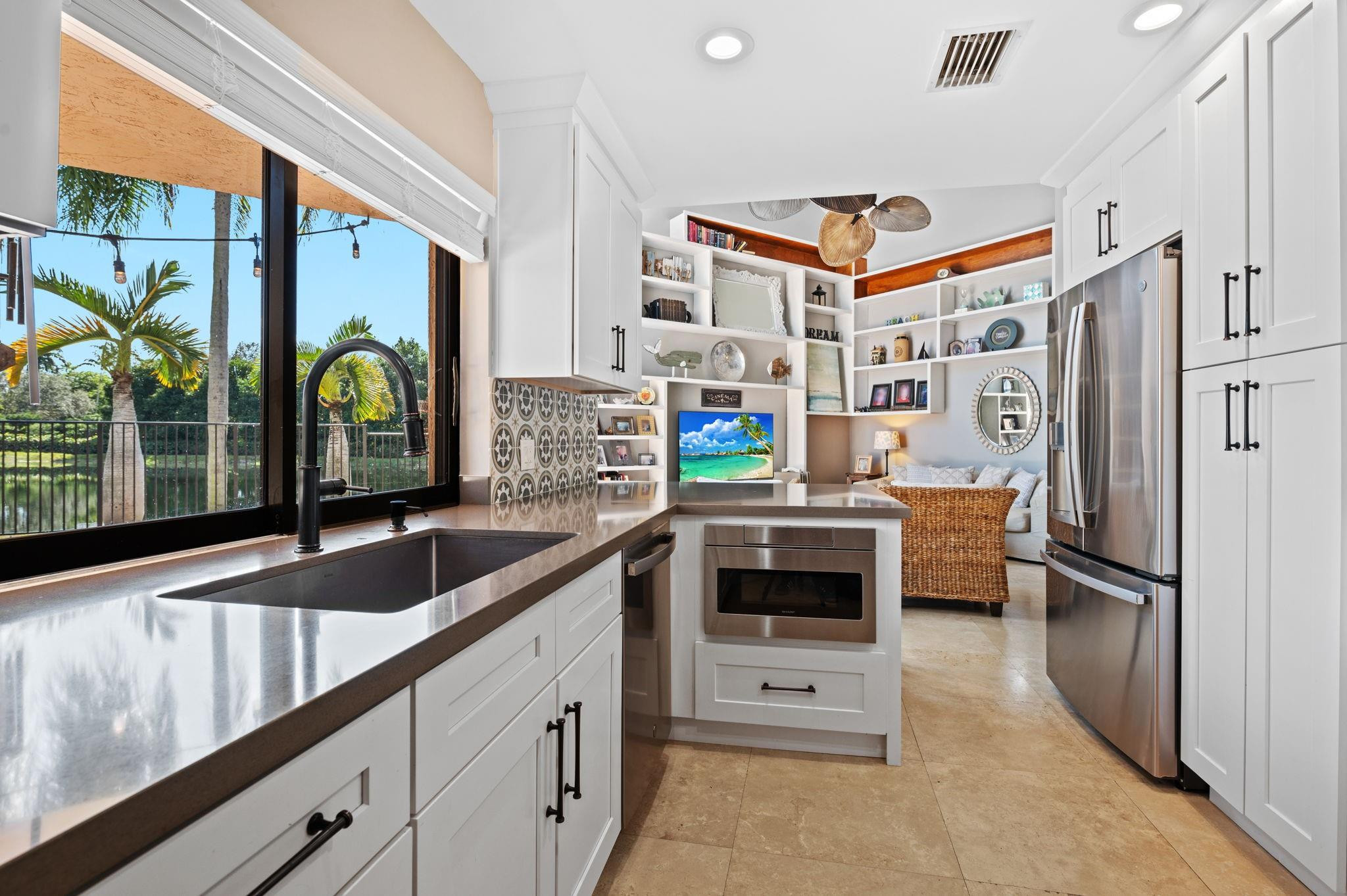 1260 Fairfax Ct
