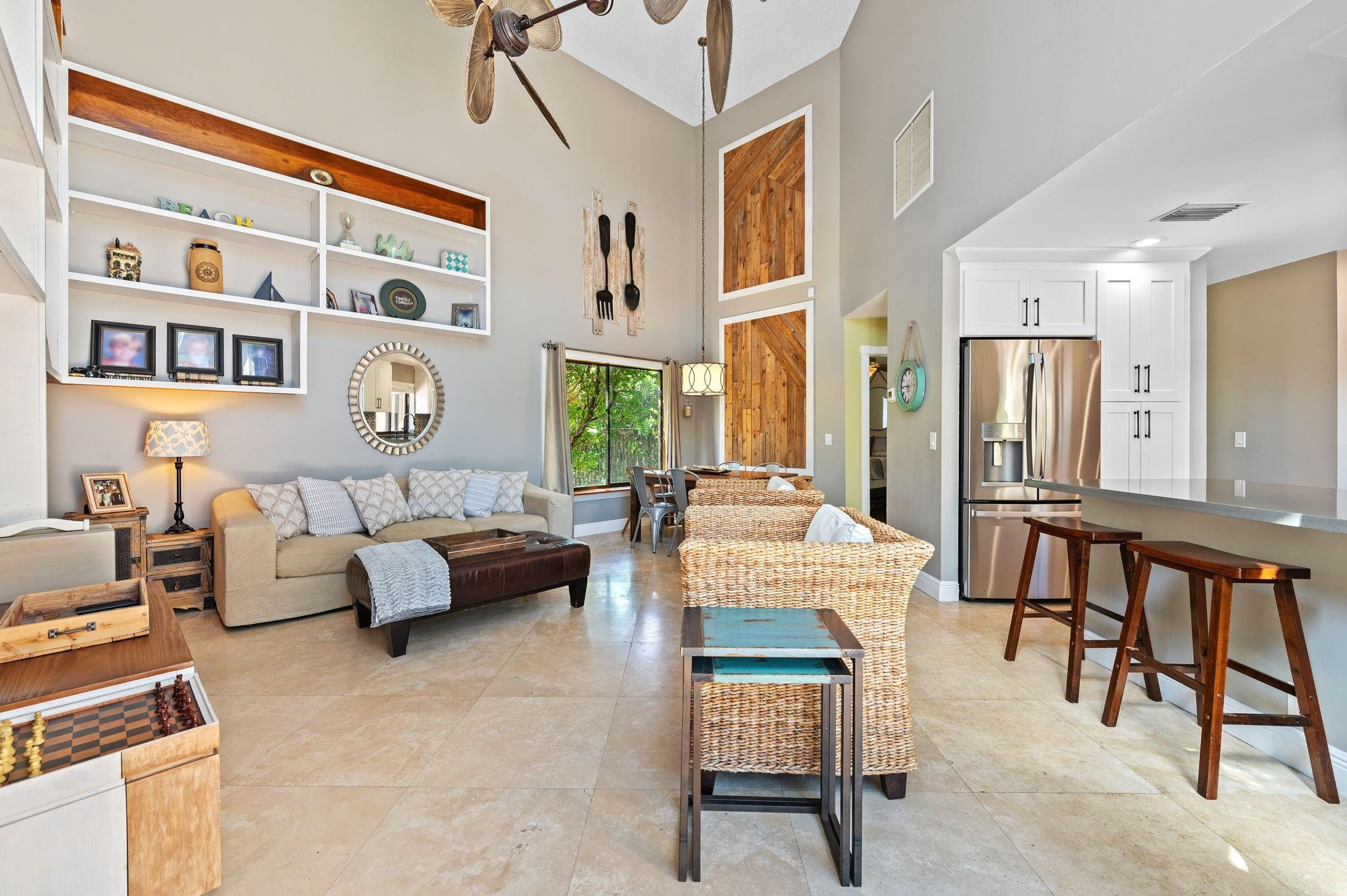 1260 Fairfax Ct