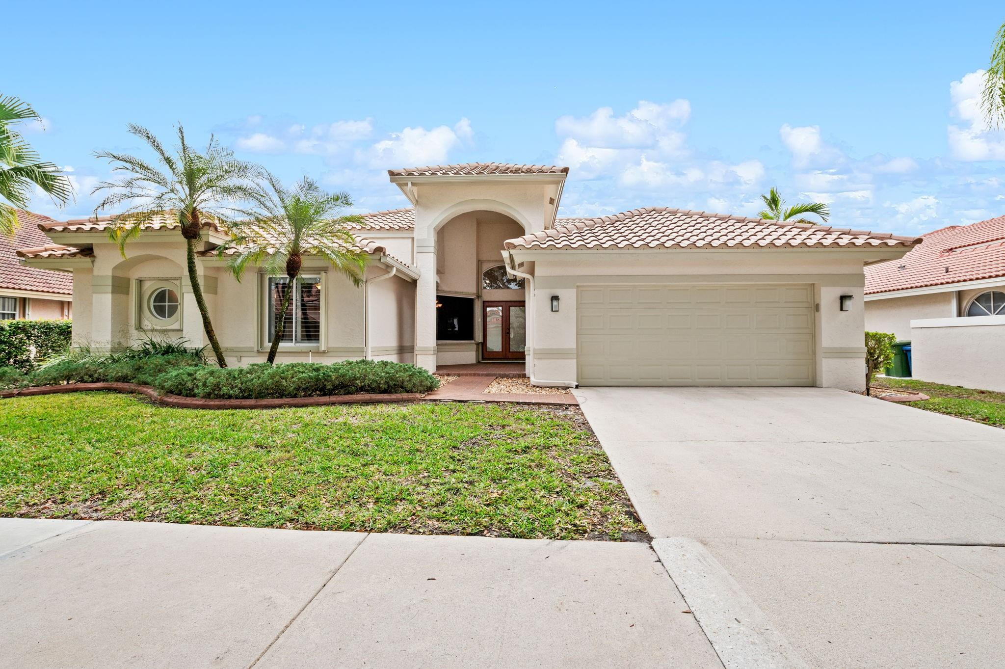 732 Crescent Way