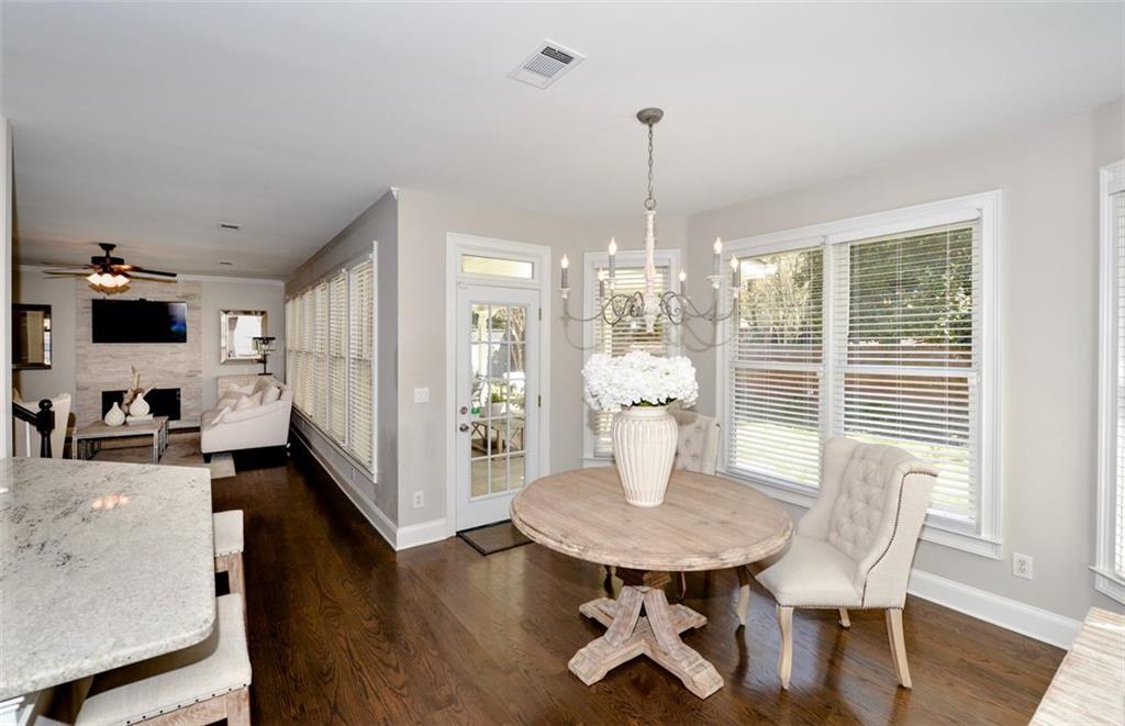 310 Windsor Gate Cove NE