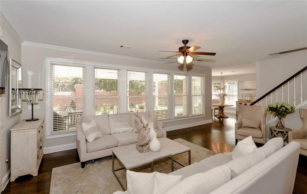 310 Windsor Gate Cove NE