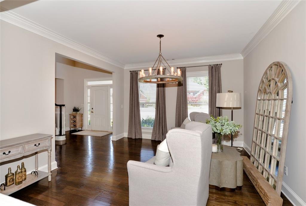 310 Windsor Gate Cove NE