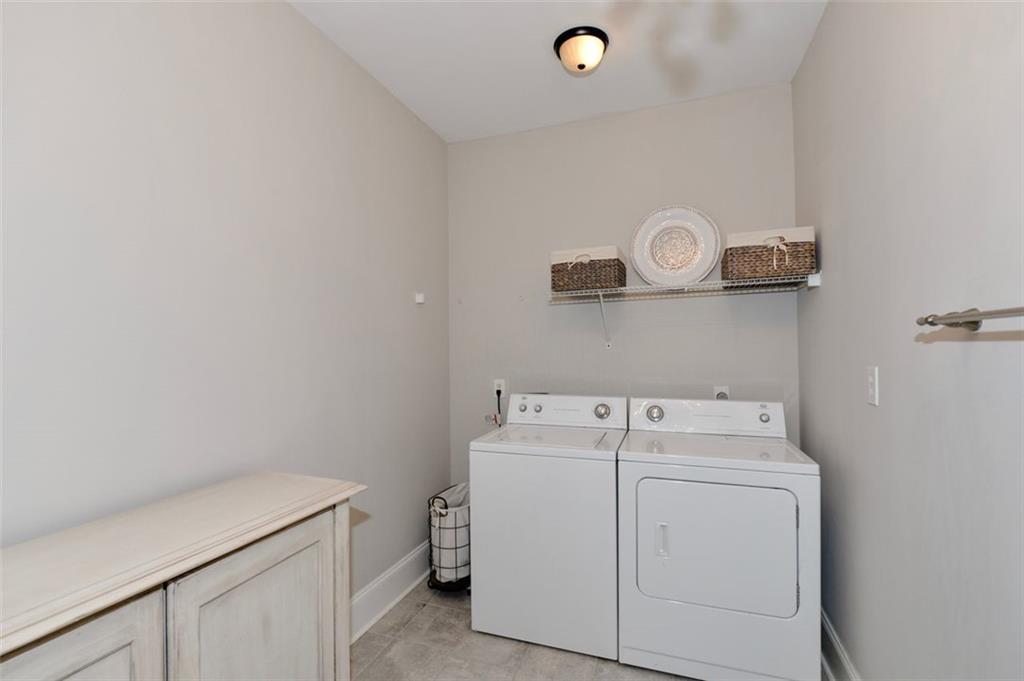 310 Windsor Gate Cove NE