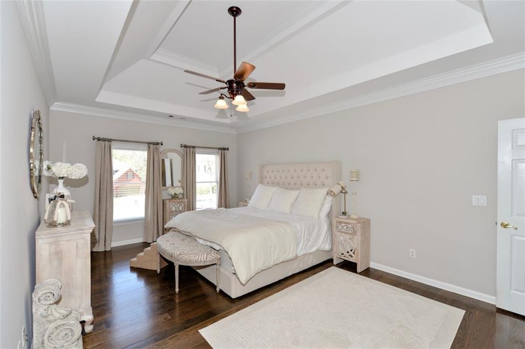 310 Windsor Gate Cove NE