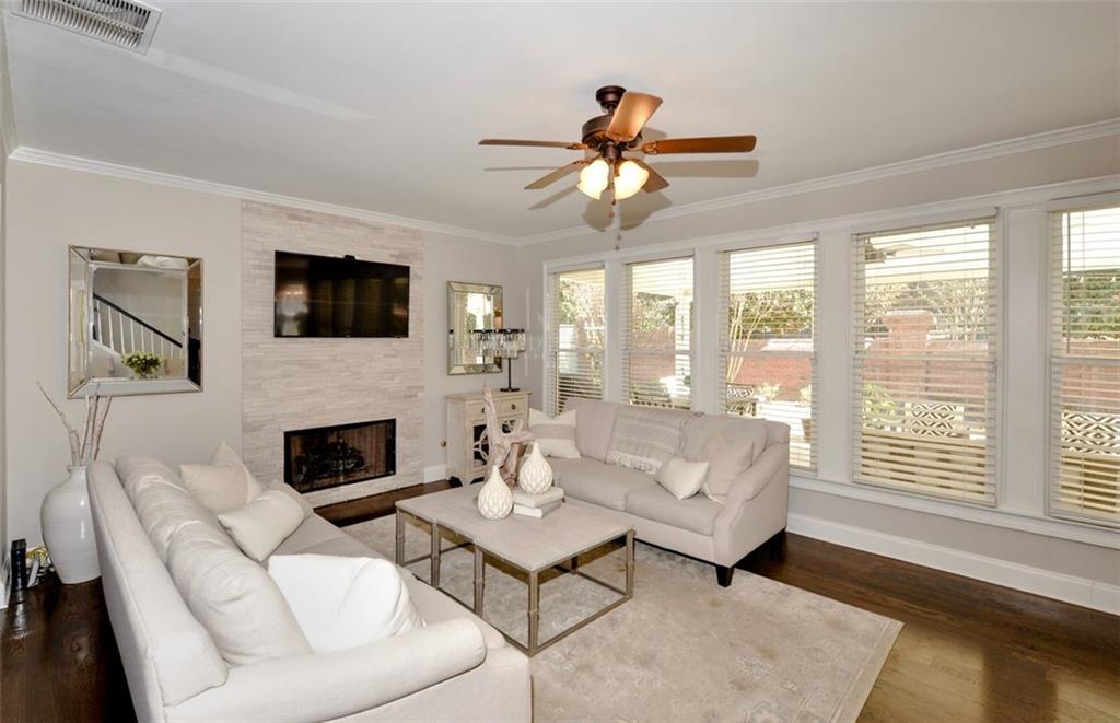 310 Windsor Gate Cove NE