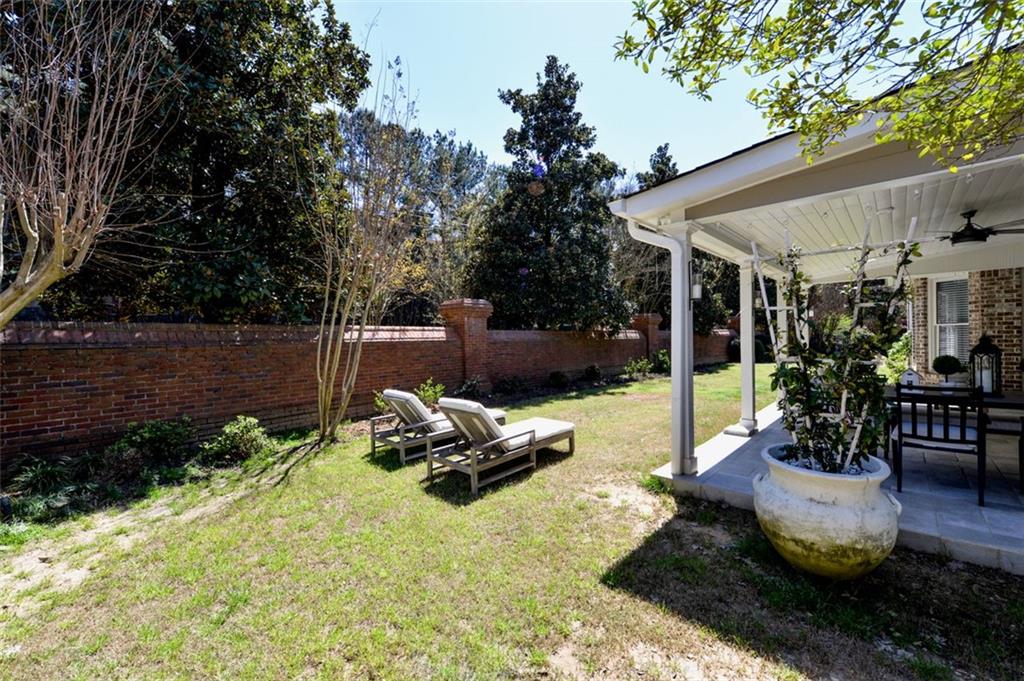 310 Windsor Gate Cove NE