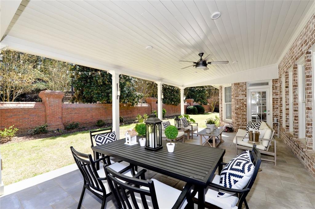 310 Windsor Gate Cove NE