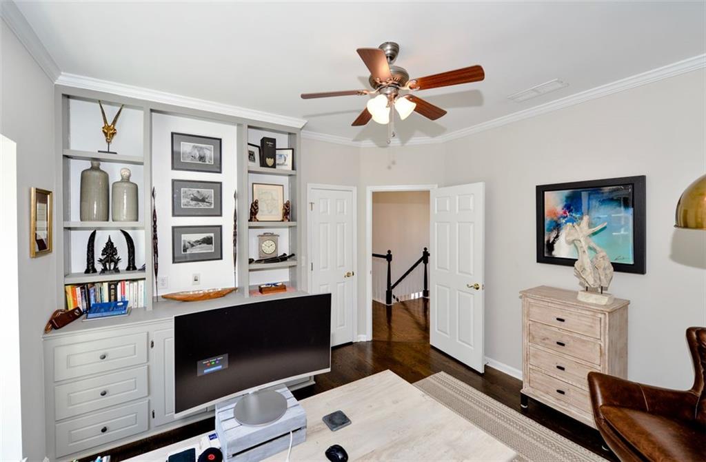 310 Windsor Gate Cove NE