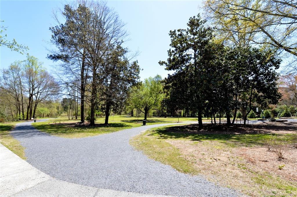 310 Windsor Gate Cove NE