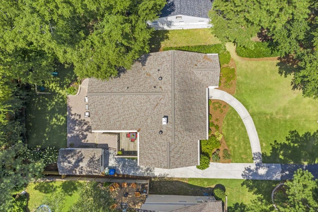 225 Midvale Drive NE