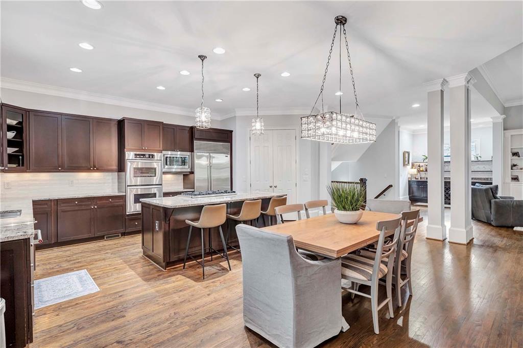 21 Cliftwood Drive NE