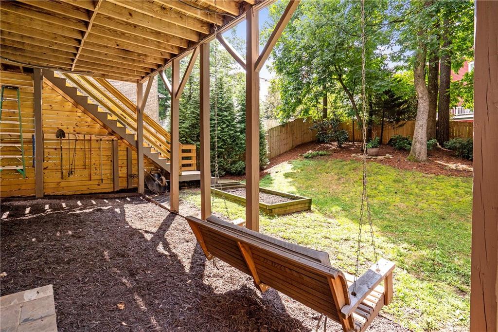 21 Cliftwood Drive NE