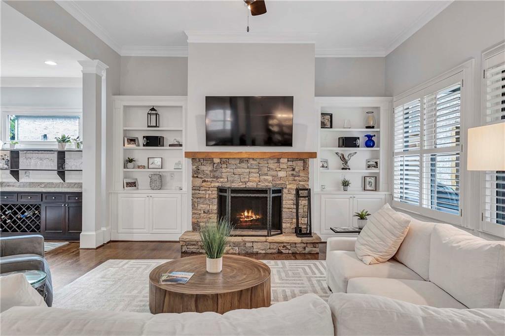 21 Cliftwood Drive NE