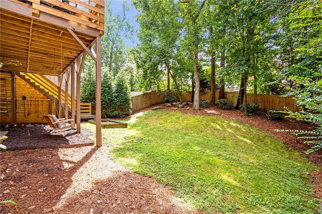 21 Cliftwood Drive NE