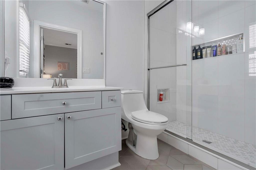 21 Cliftwood Drive NE