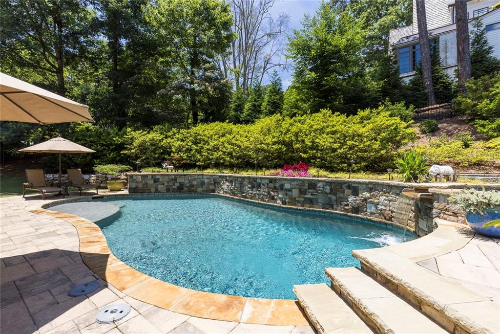 705 Langford Lane NW