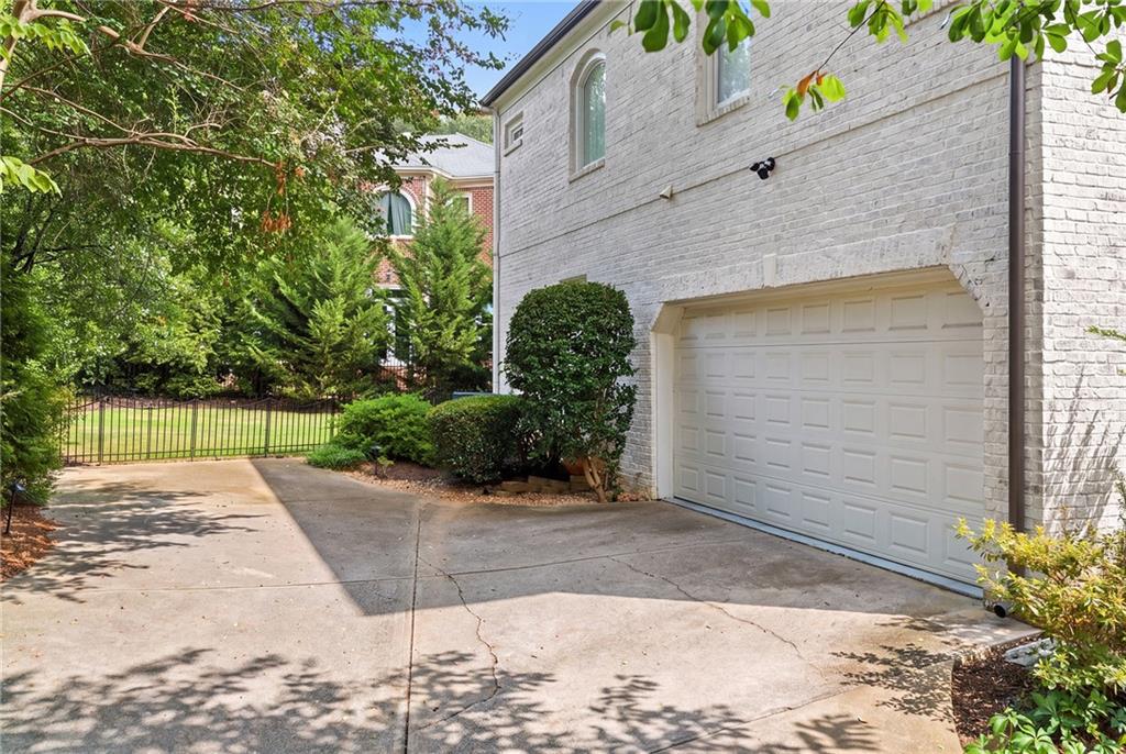740 E Morningside Drive