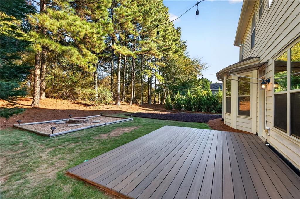 2035 Manor View