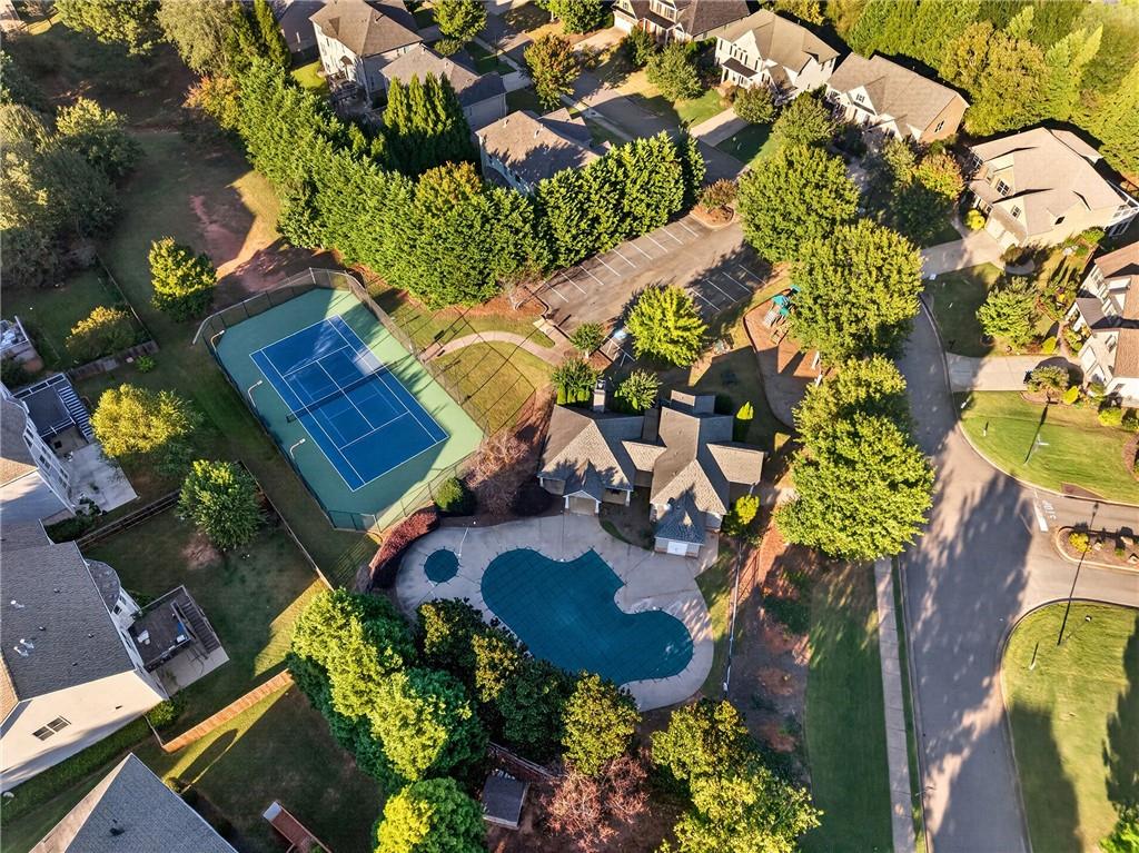 2035 Manor View
