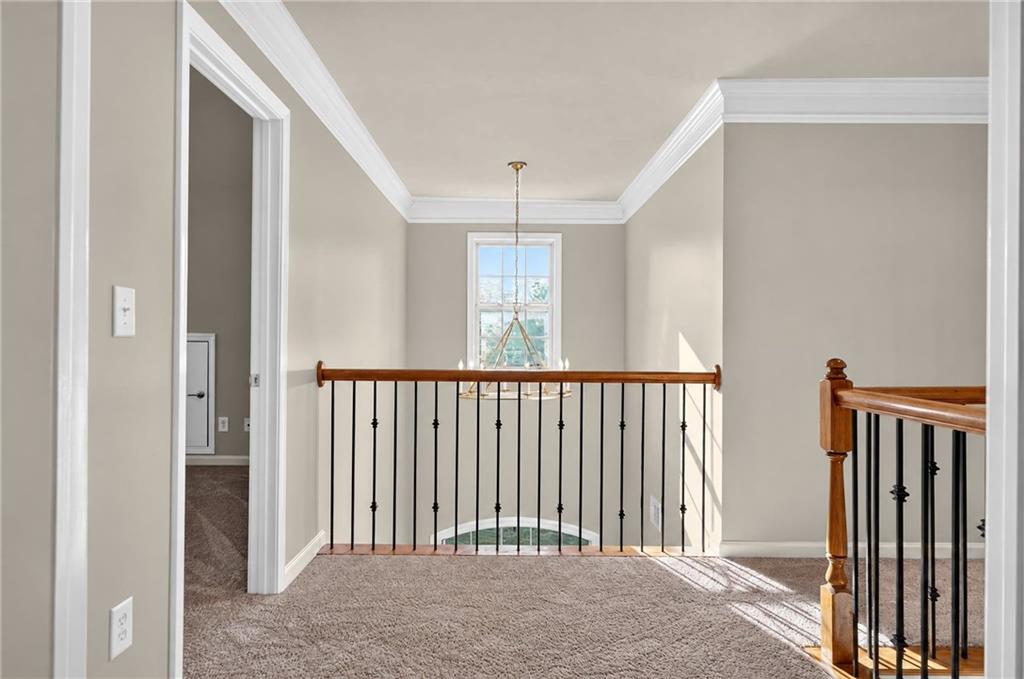 2035 Manor View