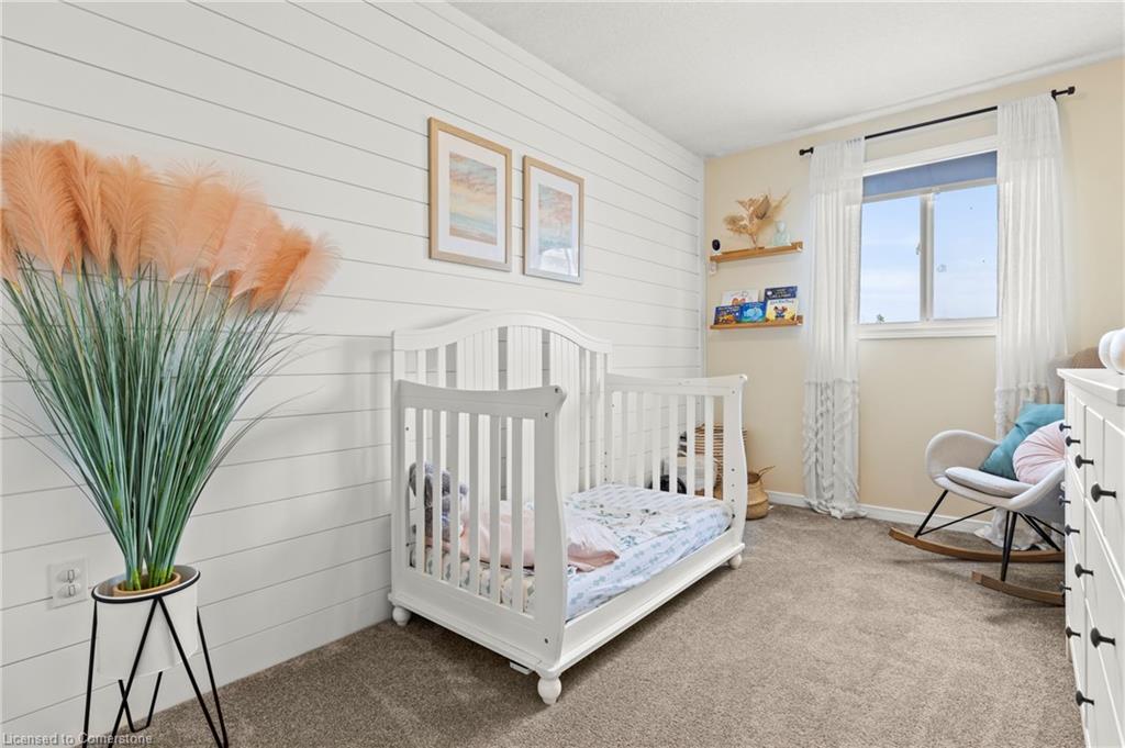 7-10 Stonecairn Drive Unit: 7