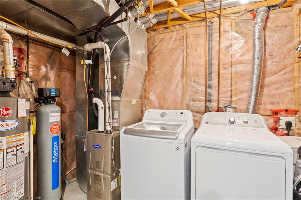 7-10 Stonecairn Drive Unit: 7