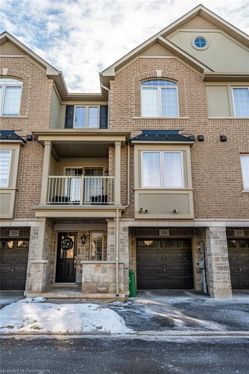 24-215 Dundas Street East Street Unit: 24