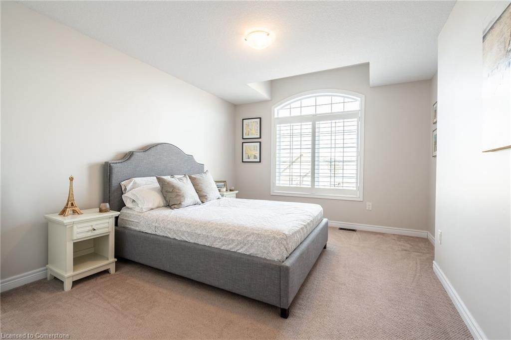 24-215 Dundas Street East Street Unit: 24