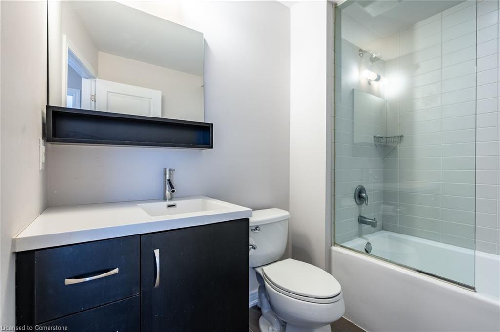 24-215 Dundas Street East Street Unit: 24