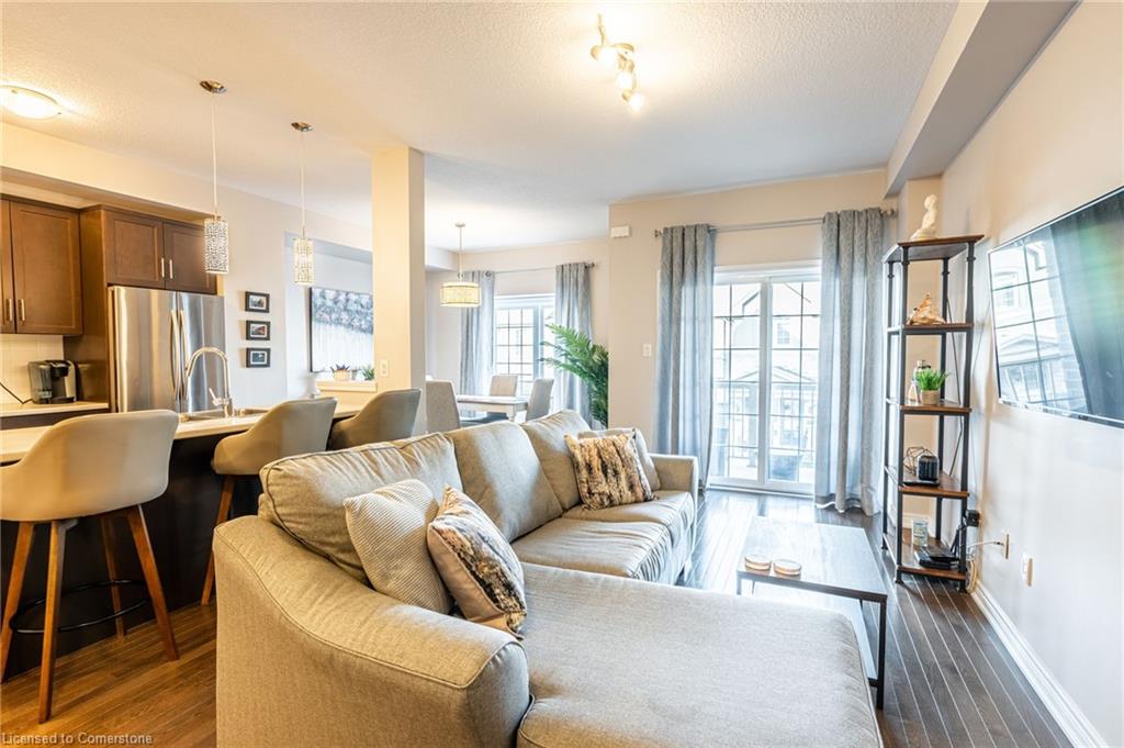 24-215 Dundas Street East Street Unit: 24