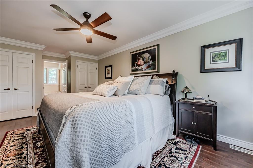 12 Jo Anne Crescent
