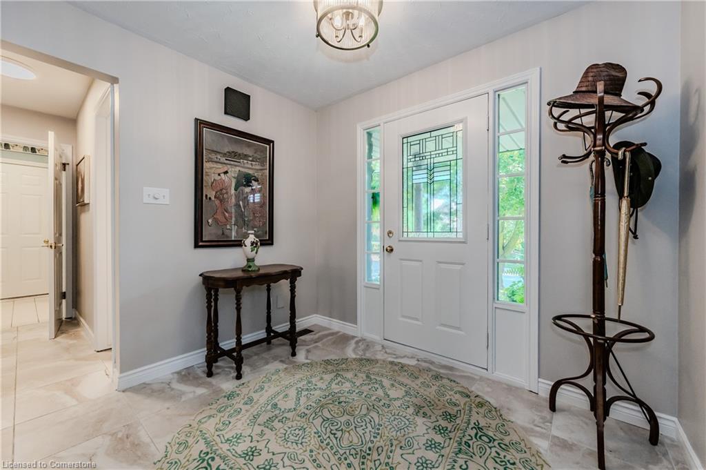 12 Jo Anne Crescent