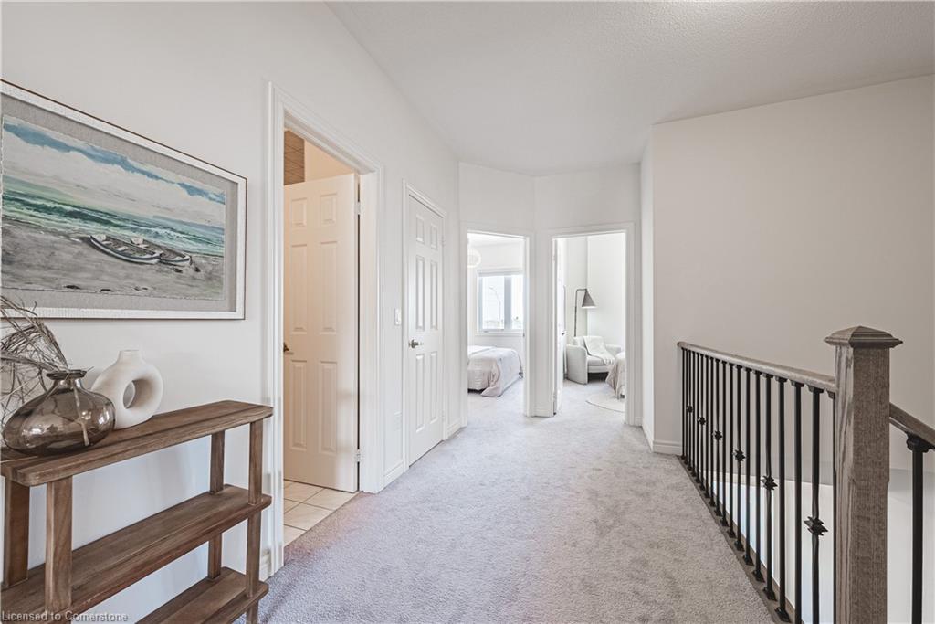 525 Dundas Street E