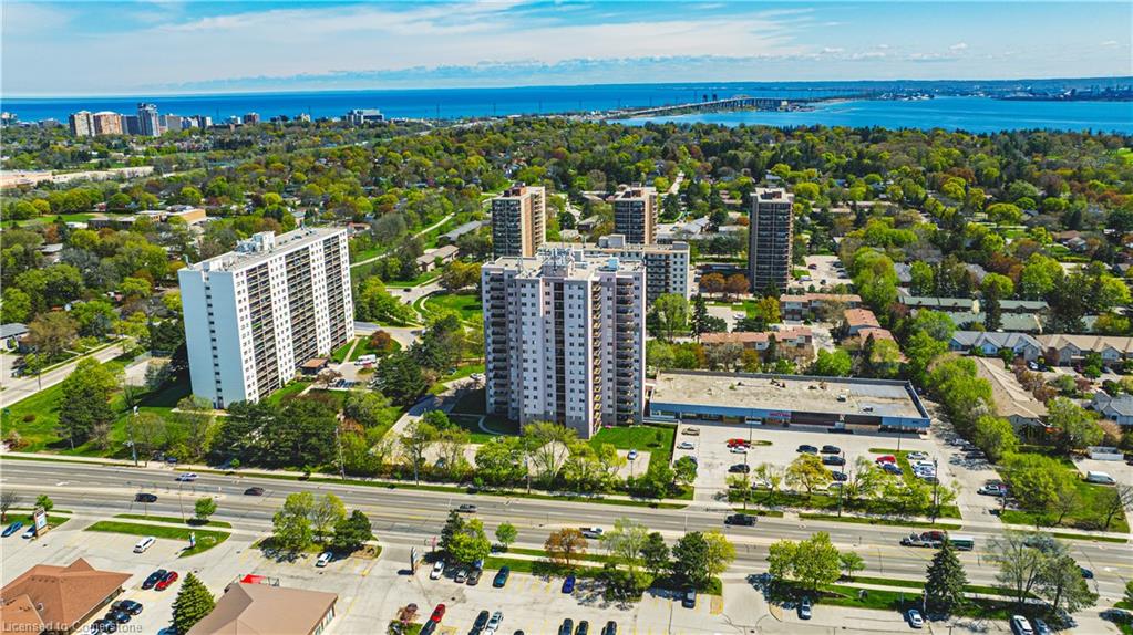 1410-975 Warwick Court Unit: 1410