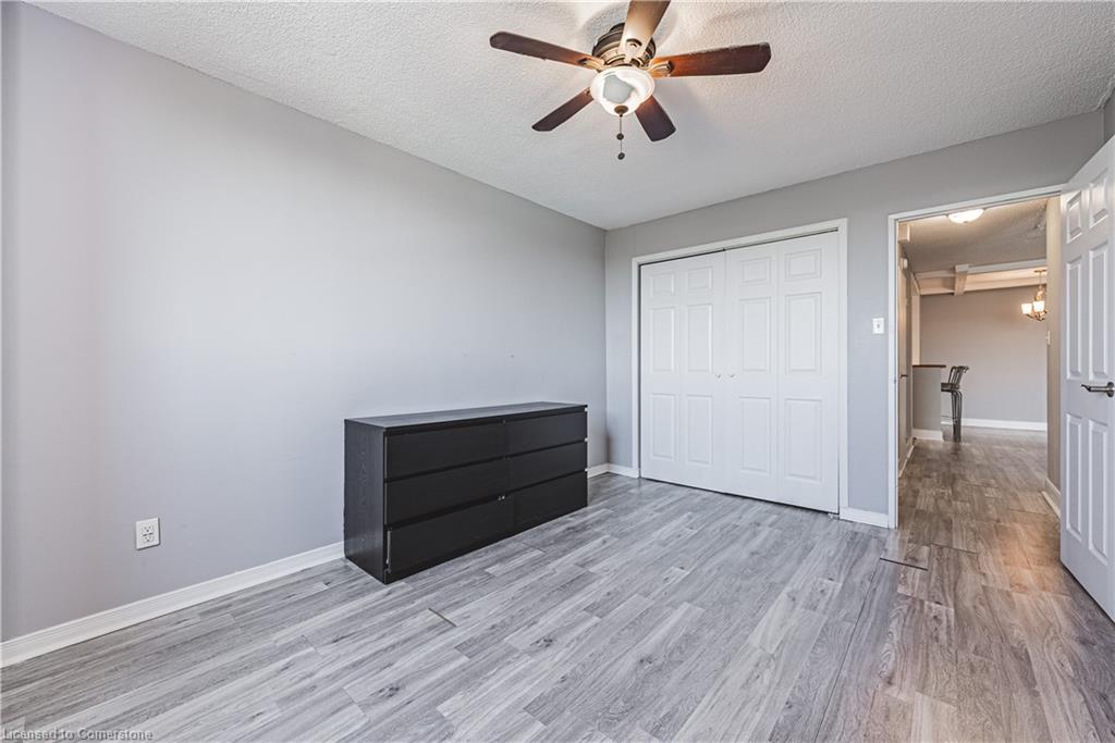1410-975 Warwick Court Unit: 1410