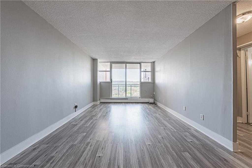 1410-975 Warwick Court Unit: 1410