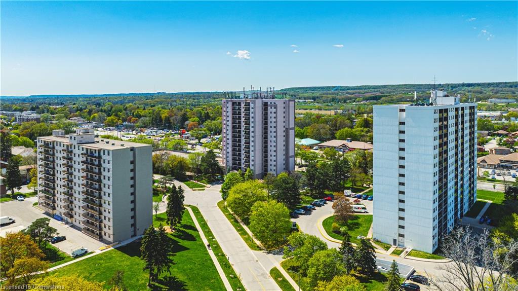 1410-975 Warwick Court Unit: 1410