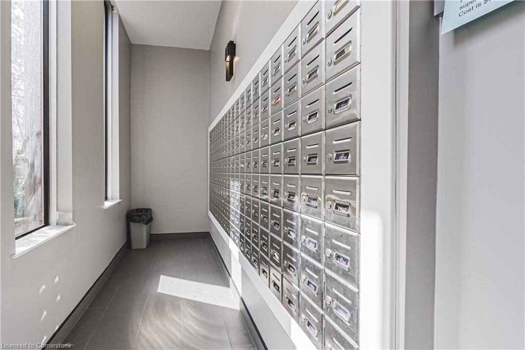 1410-975 Warwick Court Unit: 1410
