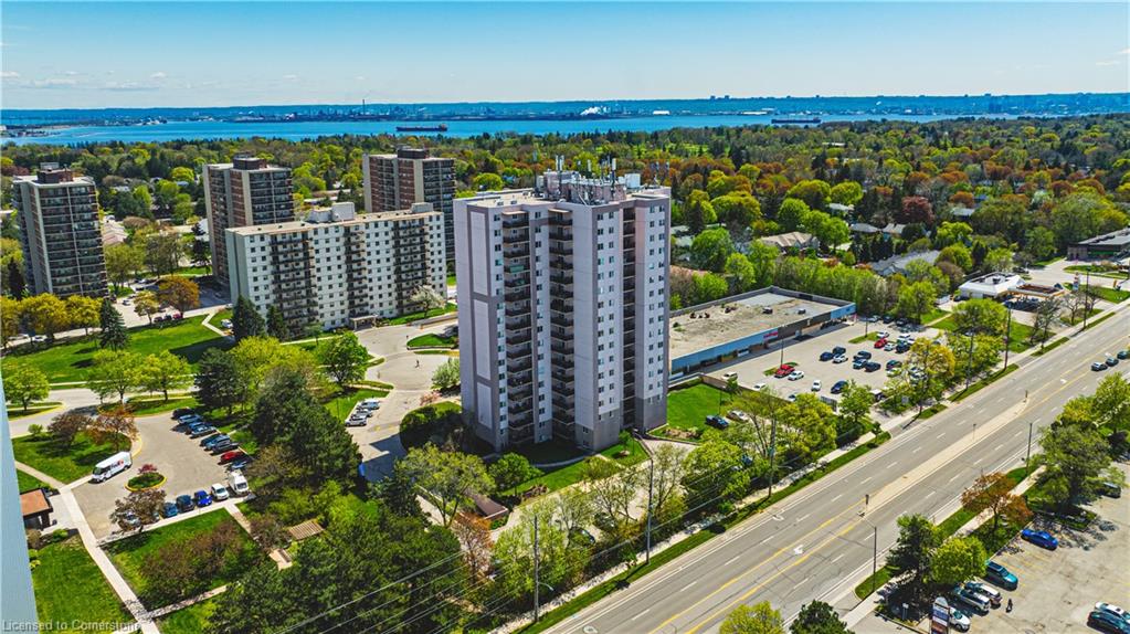 1410-975 Warwick Court Unit: 1410