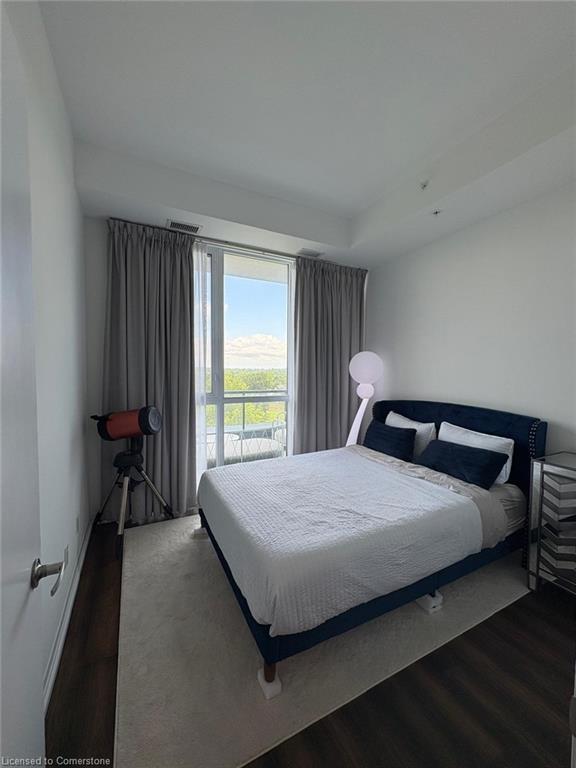 810-7711 Green Gate Unit: 810
