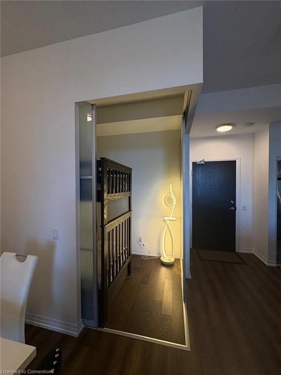 810-7711 Green Gate Unit: 810