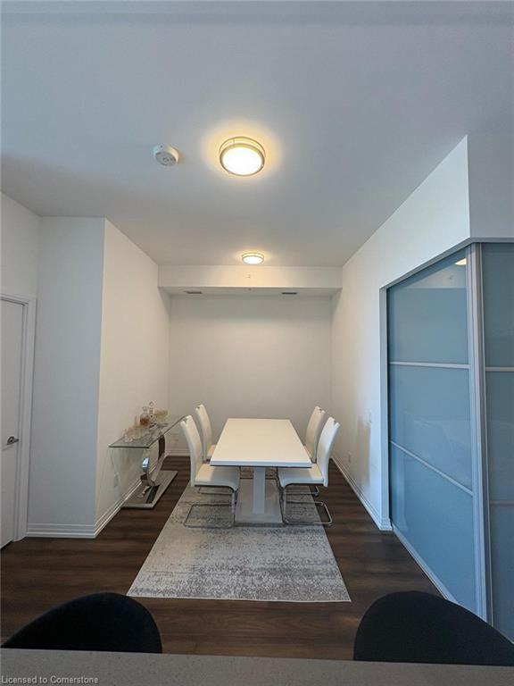 810-7711 Green Gate Unit: 810
