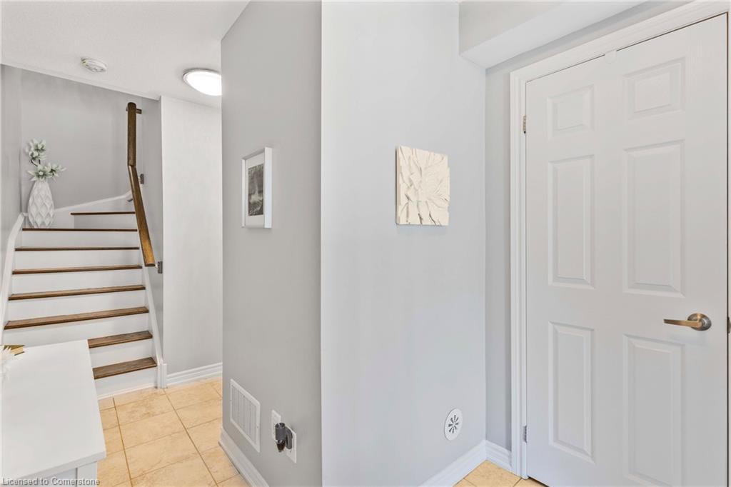 43-2435 Greenwich Drive Unit: 43