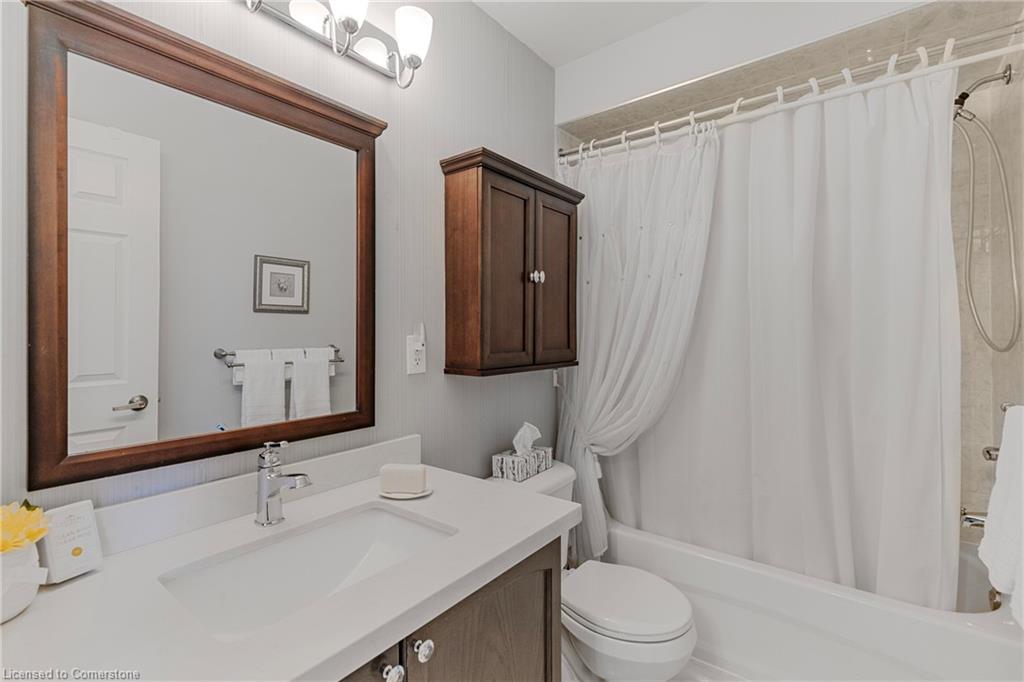 43-2435 Greenwich Drive Unit: 43