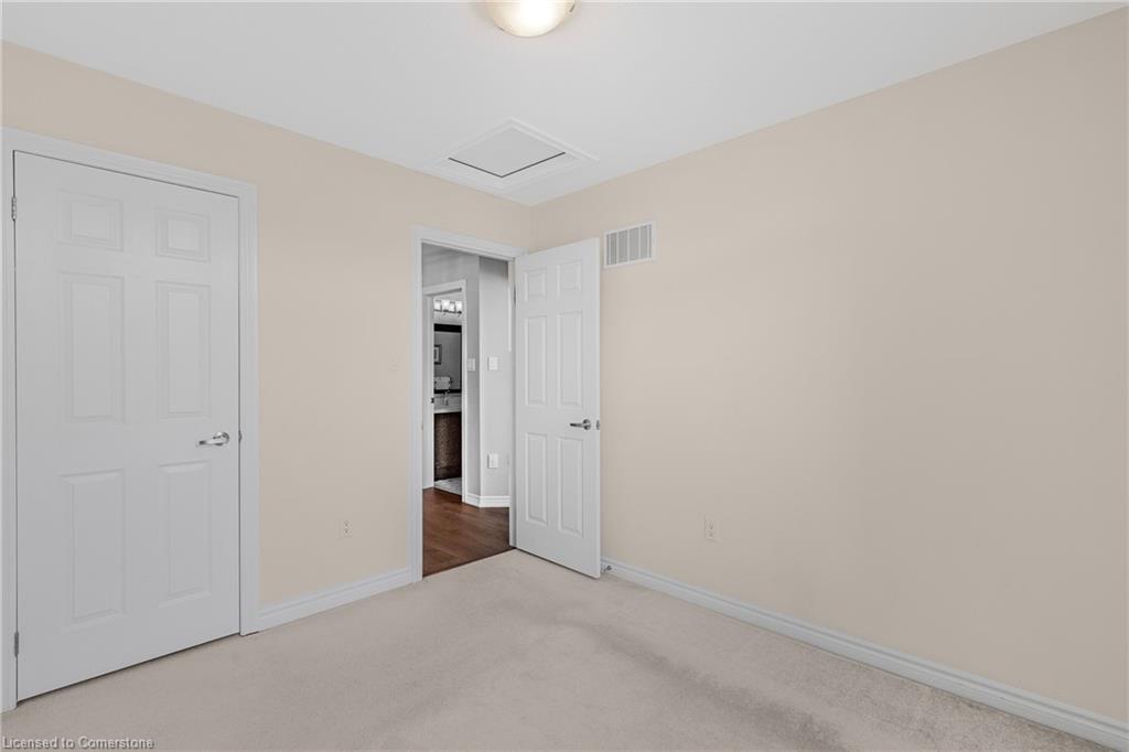 43-2435 Greenwich Drive Unit: 43