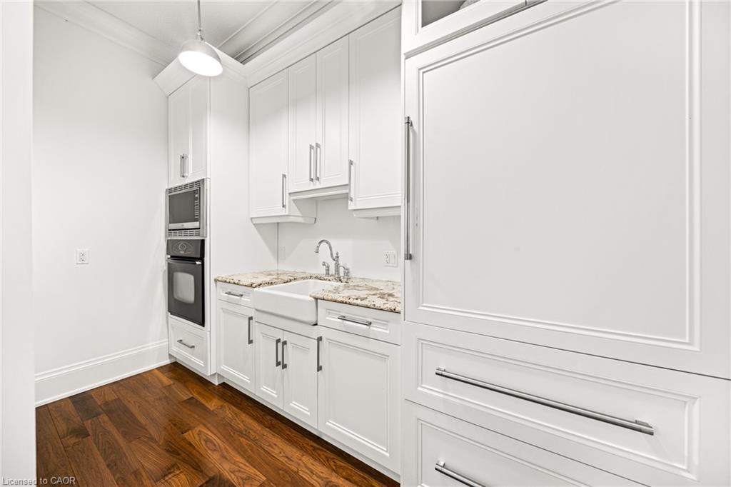 1577 Gloucester Road, London