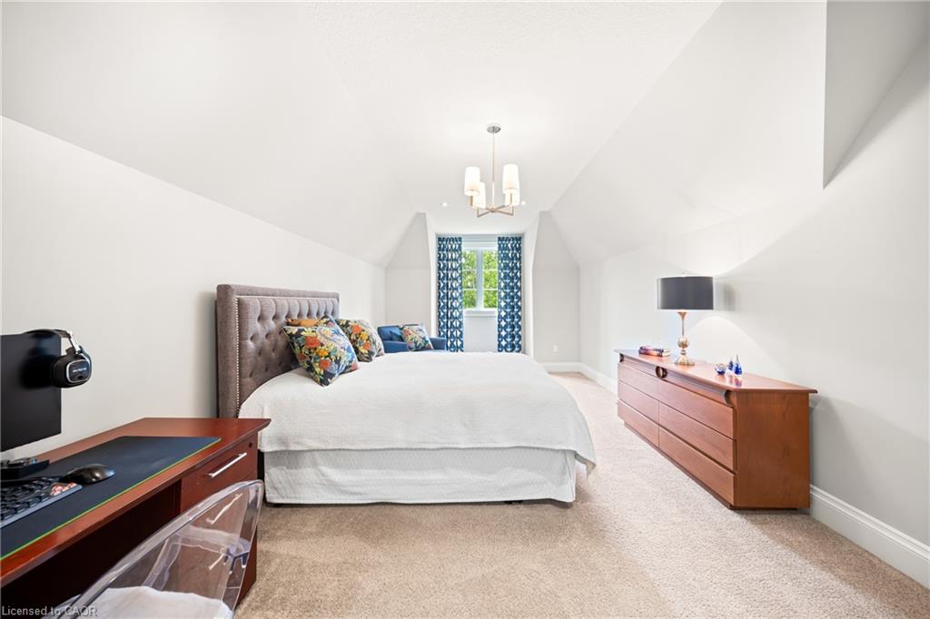 1577 Gloucester Road, London