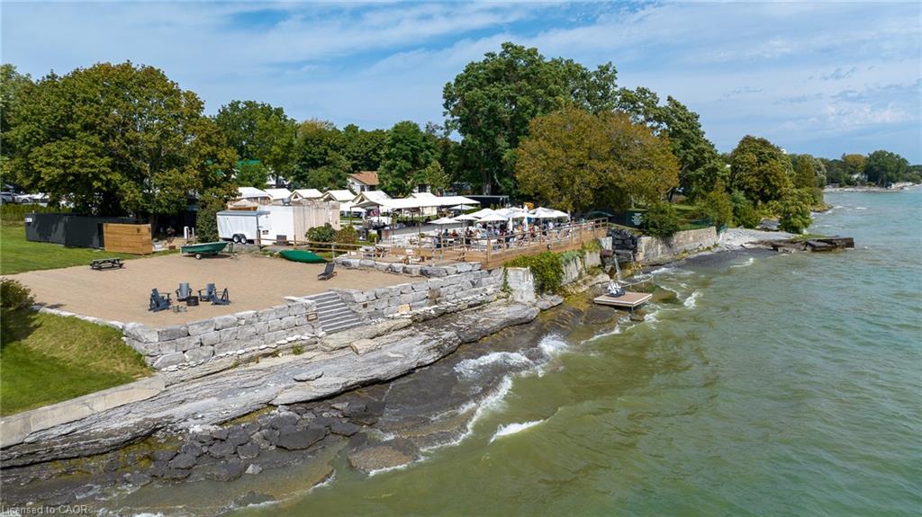 349 Wellington Main Street