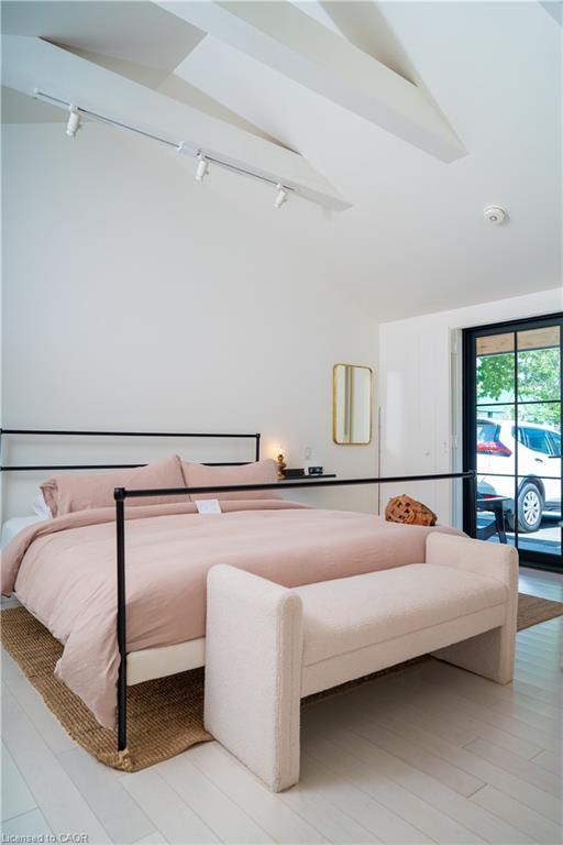 349 Wellington Main Street