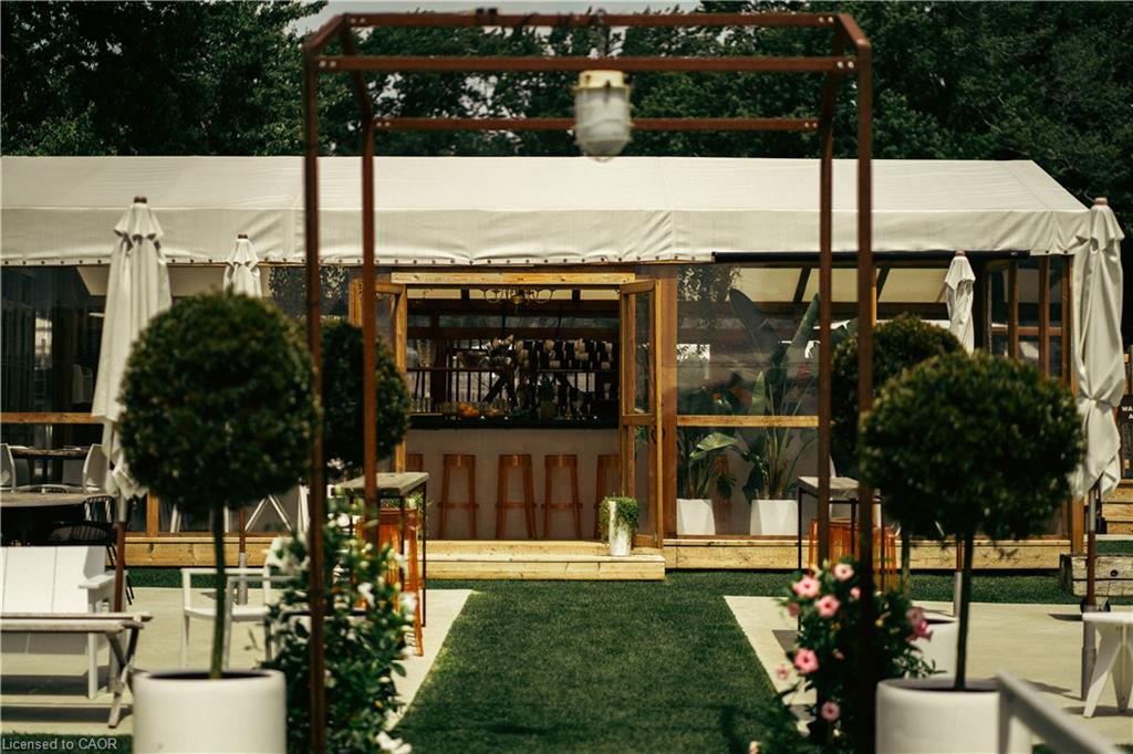 349 Wellington Main Street